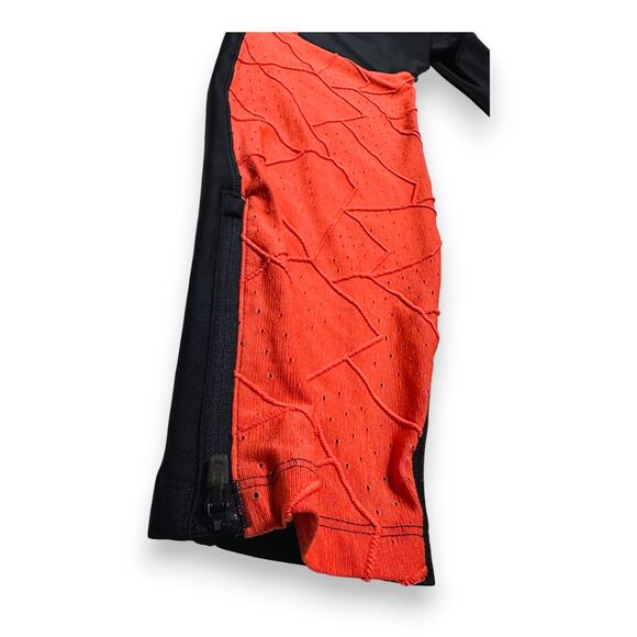 Under Armour Heat-Gear Compression Red Textured Panel Leggings Size XL - Picture 4 of 11